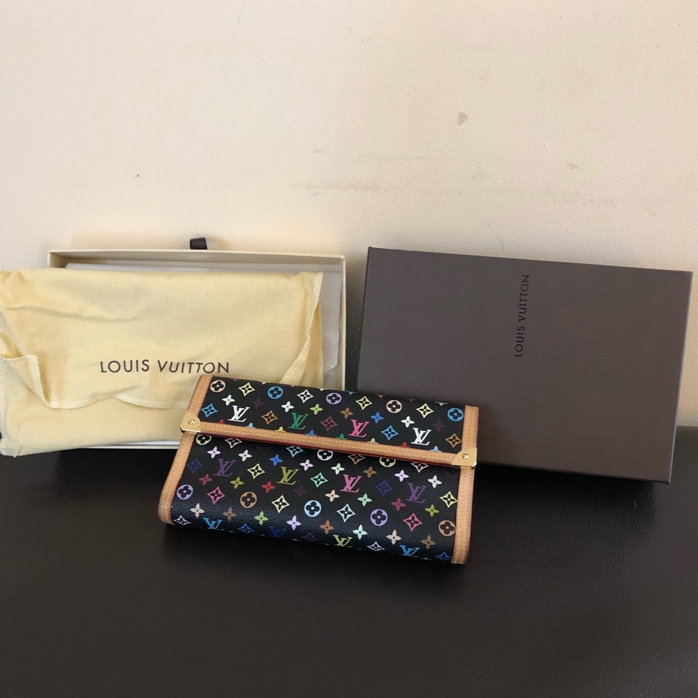 Authentic Louis Vuitton Wallet